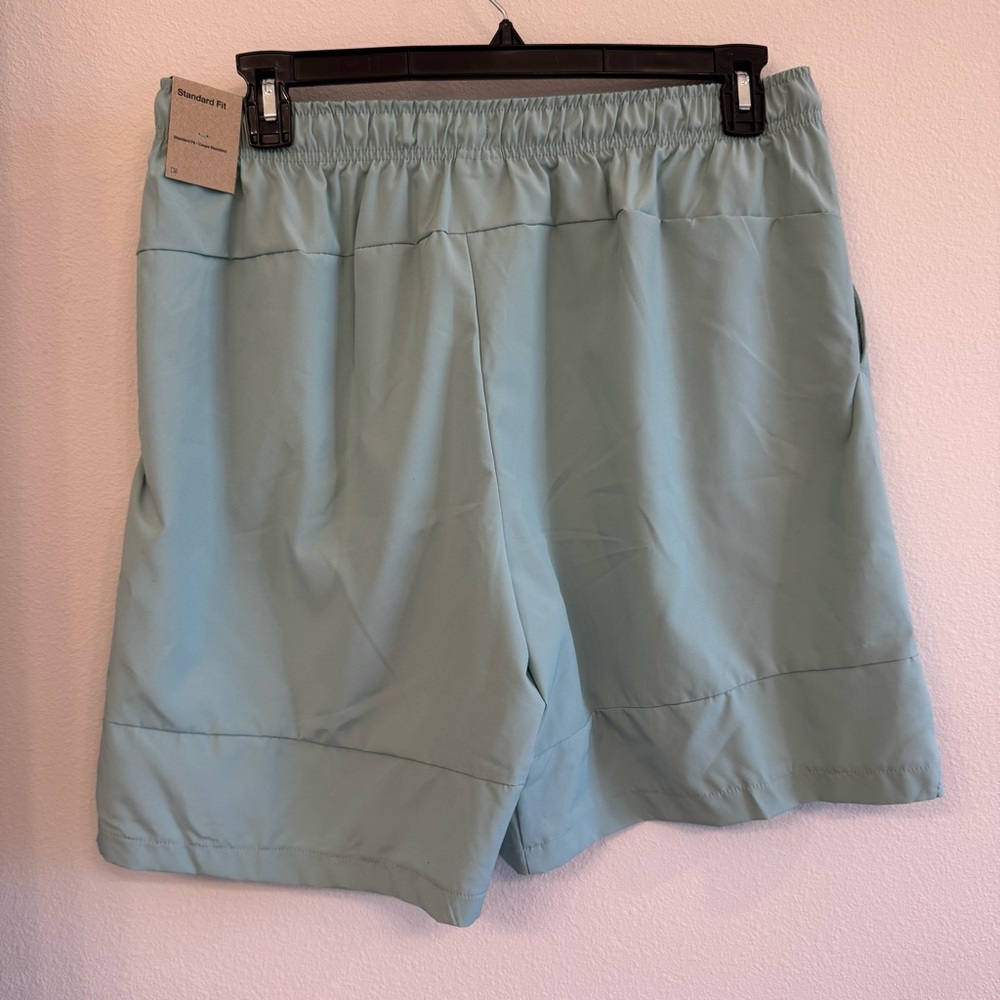 Men’s NWT Nike DriFit Robin Egg Teal Shorts - Picture 3 of 6